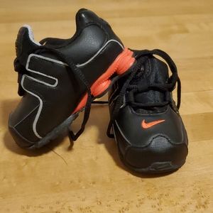 ⭐2/$20 bundle⭐Nike SHOX shoes